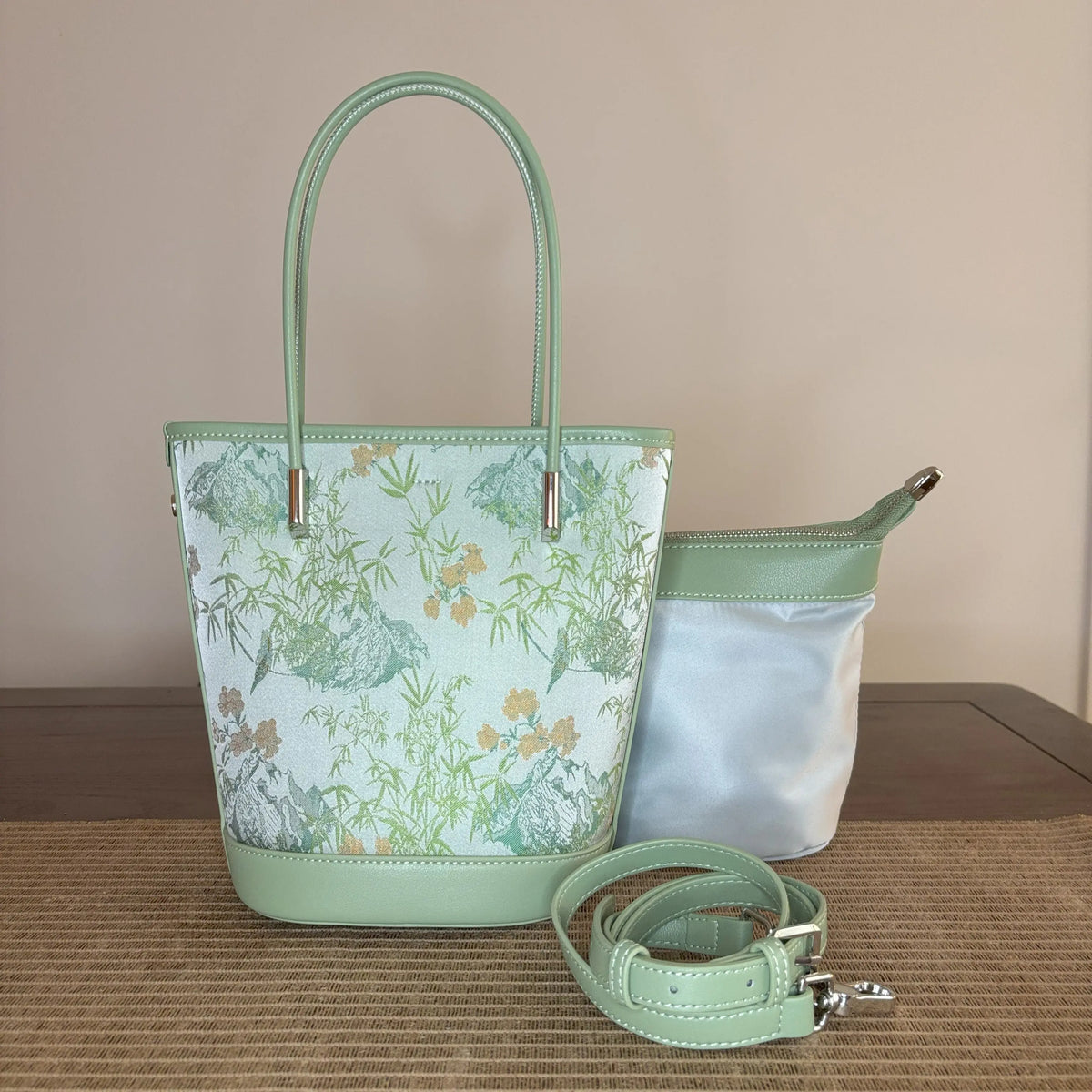 Sac godet en soie - L'Atelier Wen