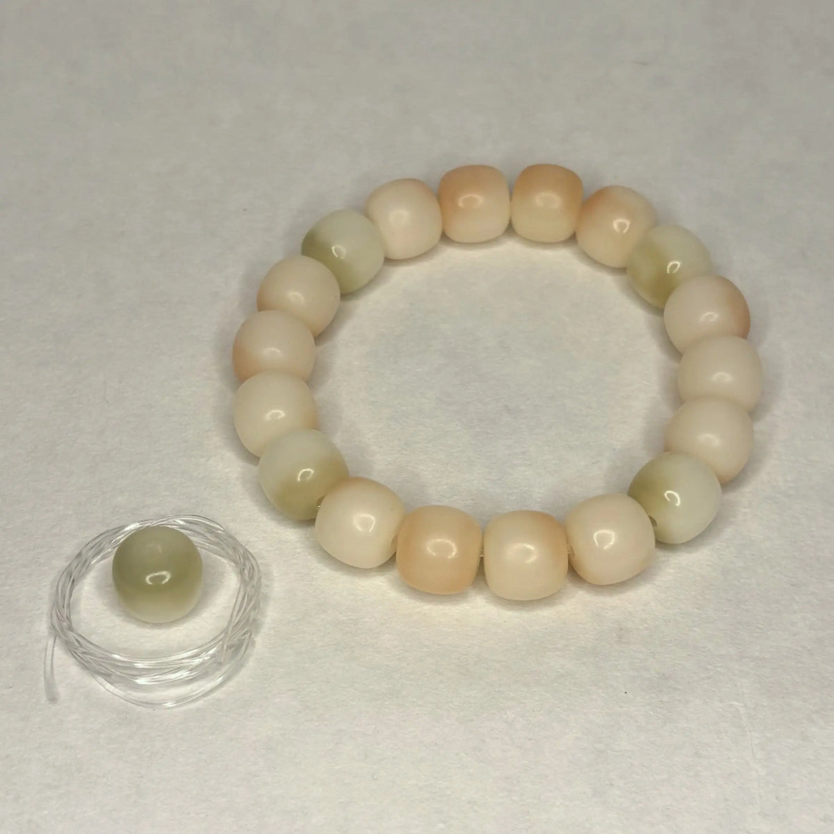 Bracelet racine de Bodhi - Crème Citron.